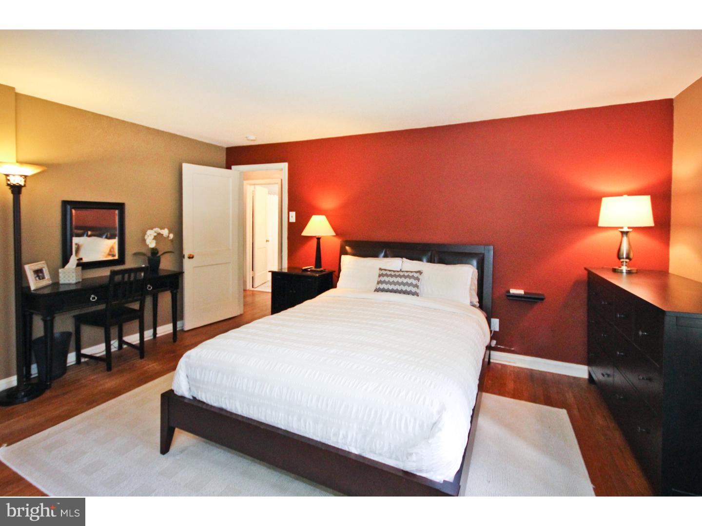 319 Spring Valley Road Springfield, PA 19064 - Photo 14 of 25