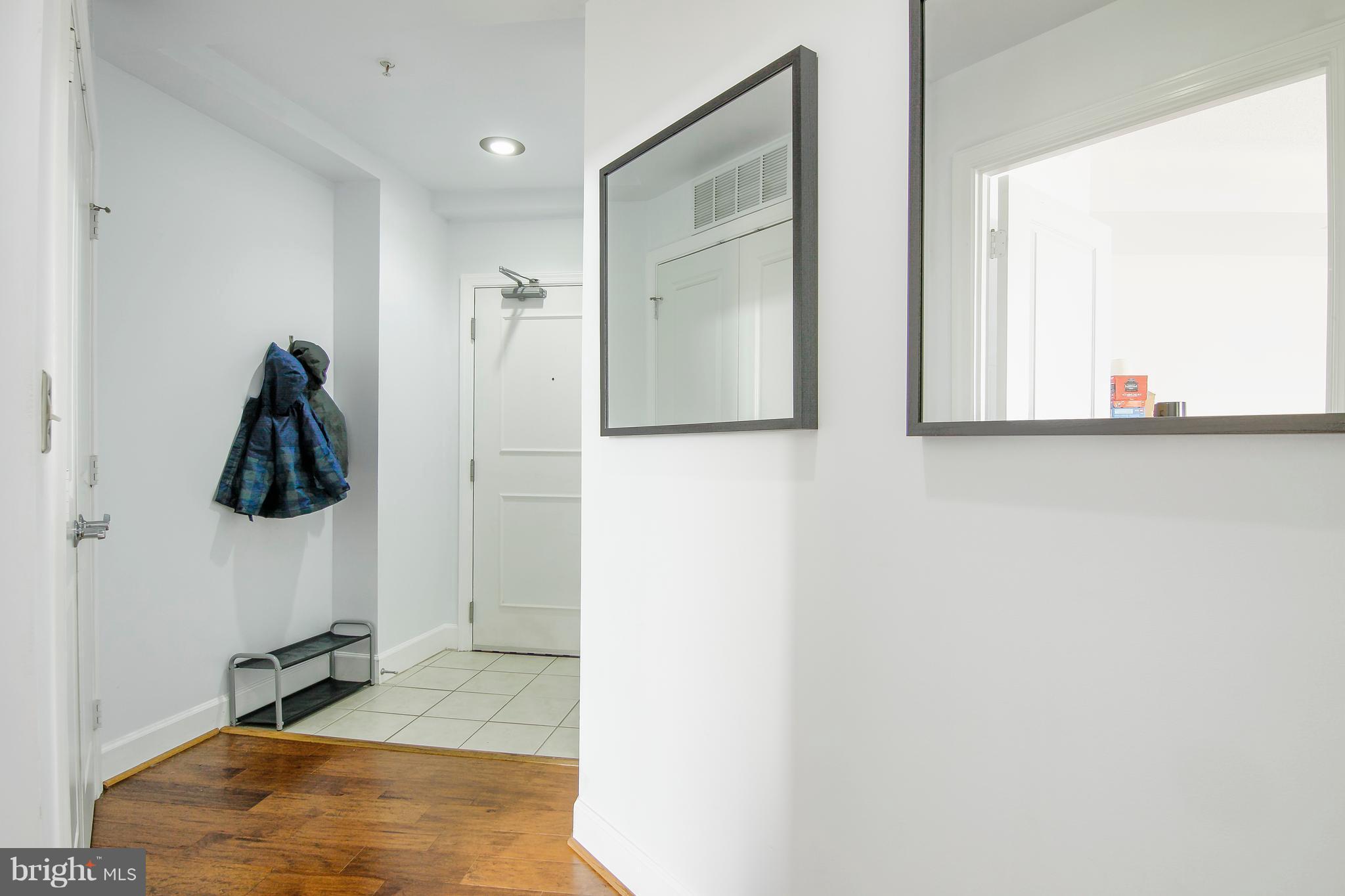 3600 South Glebe Road, Unit 323W Arlington, VA 22202 - Photo 3 of 28 Interior (General)
