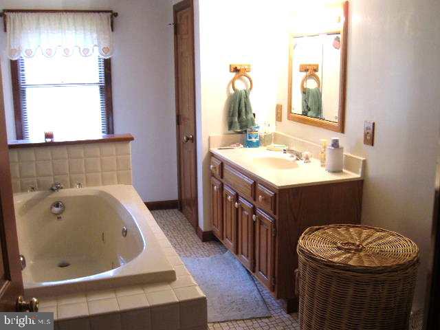 1150 Bremer Road Dover, PA 17315 - Photo 4 of 9