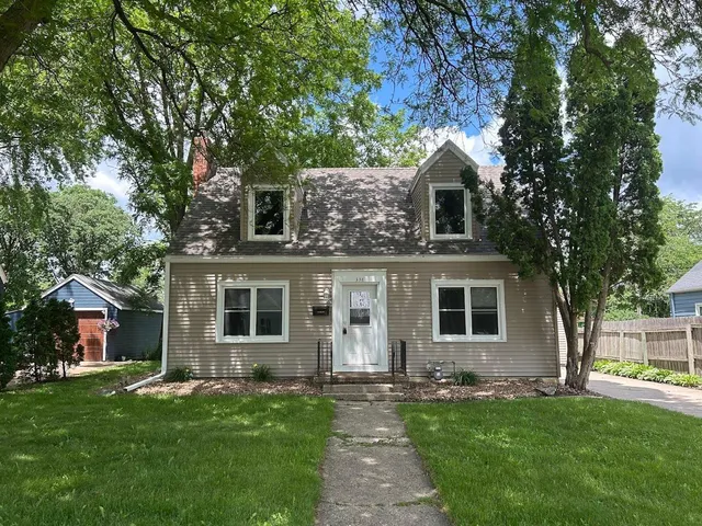 $256,000 | 338 South Street, Owatonna, MN 55060