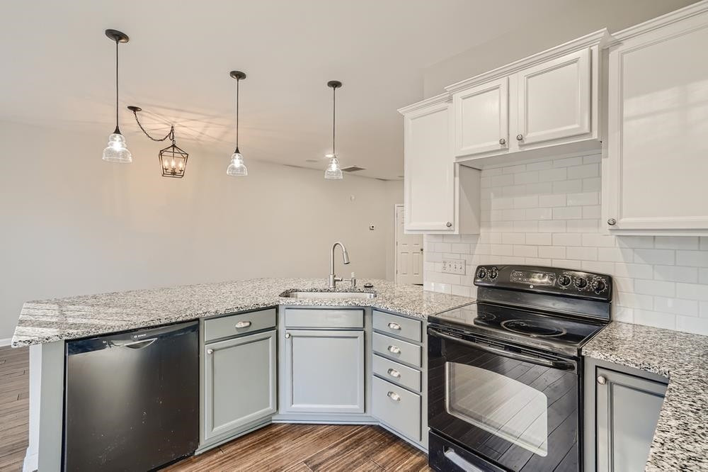 7012 Racine Way Raleigh, NC 27690 - Photo 11 of 28 Photo 11