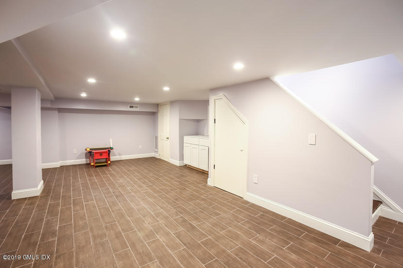 215 Riverside Avenue Riverside, CT 06878 - Photo 24 of 28 036-Playroom-4633277-small