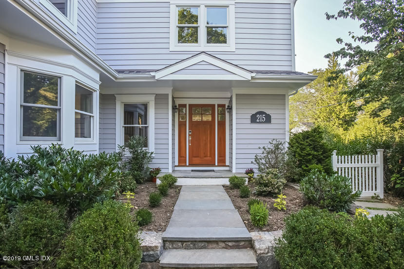 215 Riverside Avenue Riverside, CT 06878 - Photo 3 of 28 014-Front_Entrance-4621679-small