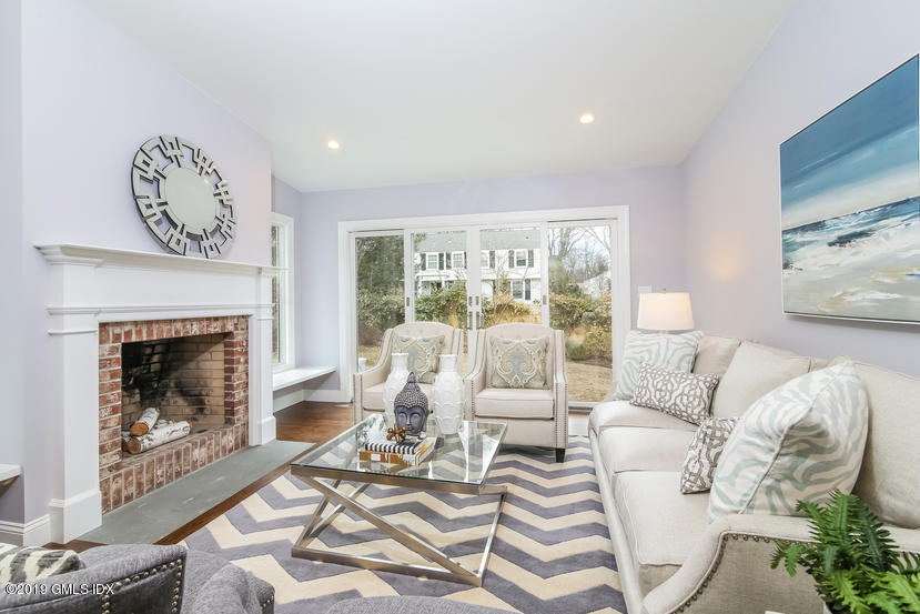 215 Riverside Avenue Riverside, CT 06878 - Photo 7 of 28 002-Living_Room-5262288-small