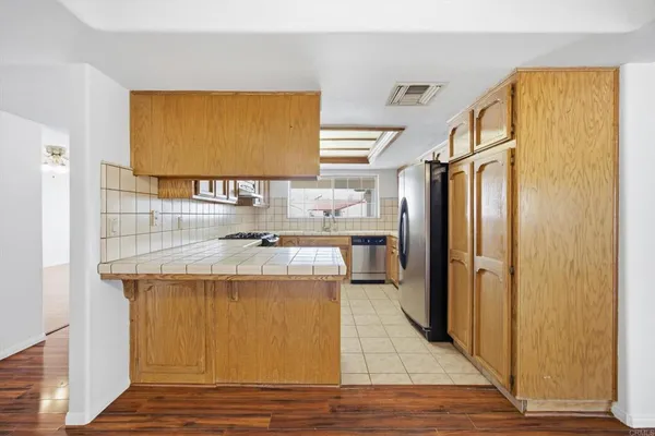 $349,000 | 905 Cimarron Court, Ridgecrest, CA 93555