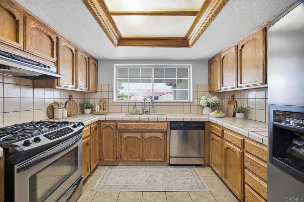 905 Cimarron Court Ridgecrest, CA 93555 - Photo 17 of 55