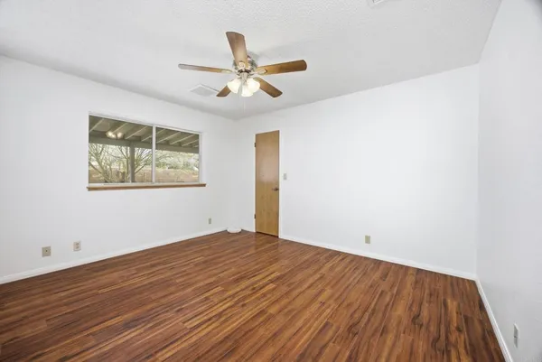 $349,000 | 905 Cimarron Court, Ridgecrest, CA 93555