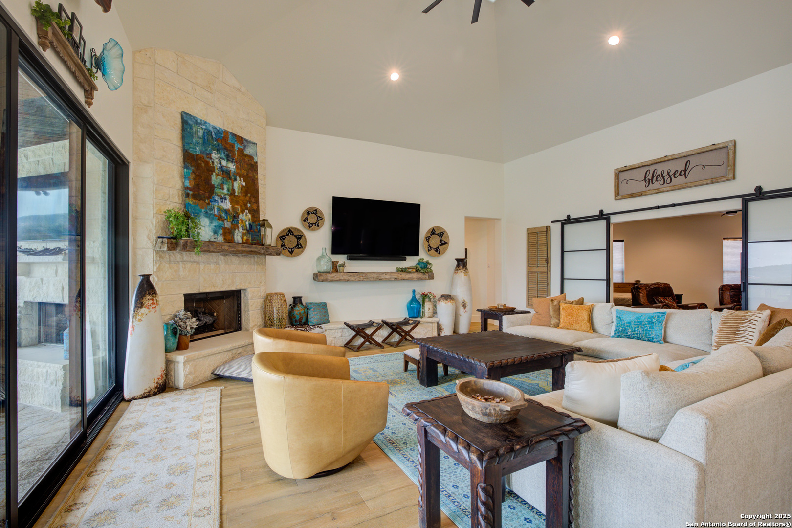 334 Arthur Court Spring Branch, TX 78070 - Photo 11 of 37