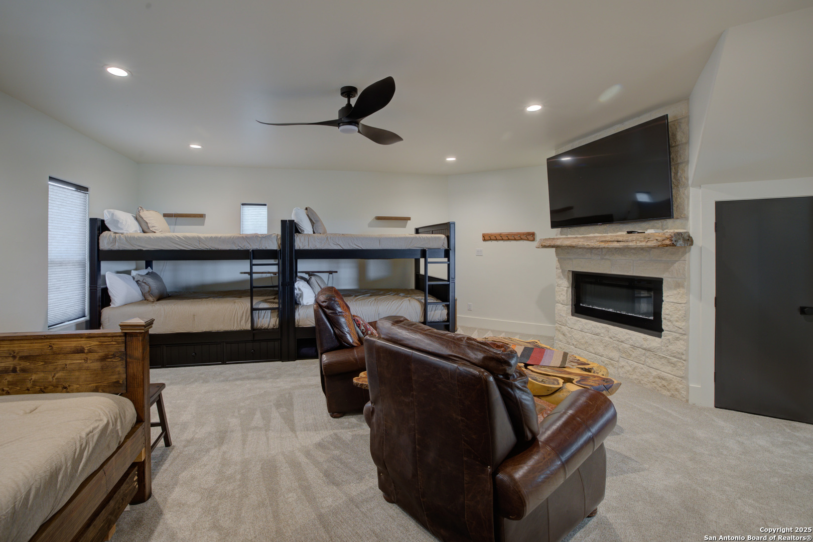 334 Arthur Court Spring Branch, TX 78070 - Photo 21 of 37