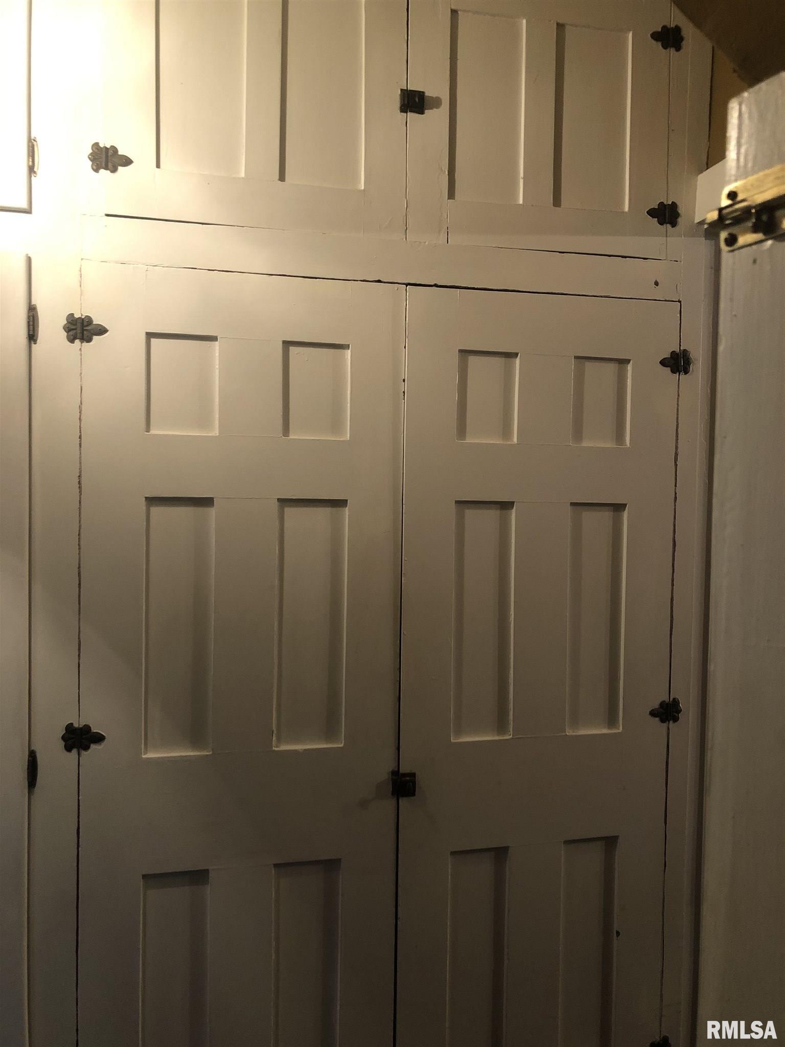 803 5th Avenue South Clinton, IA 52732 - Photo 11 of 26