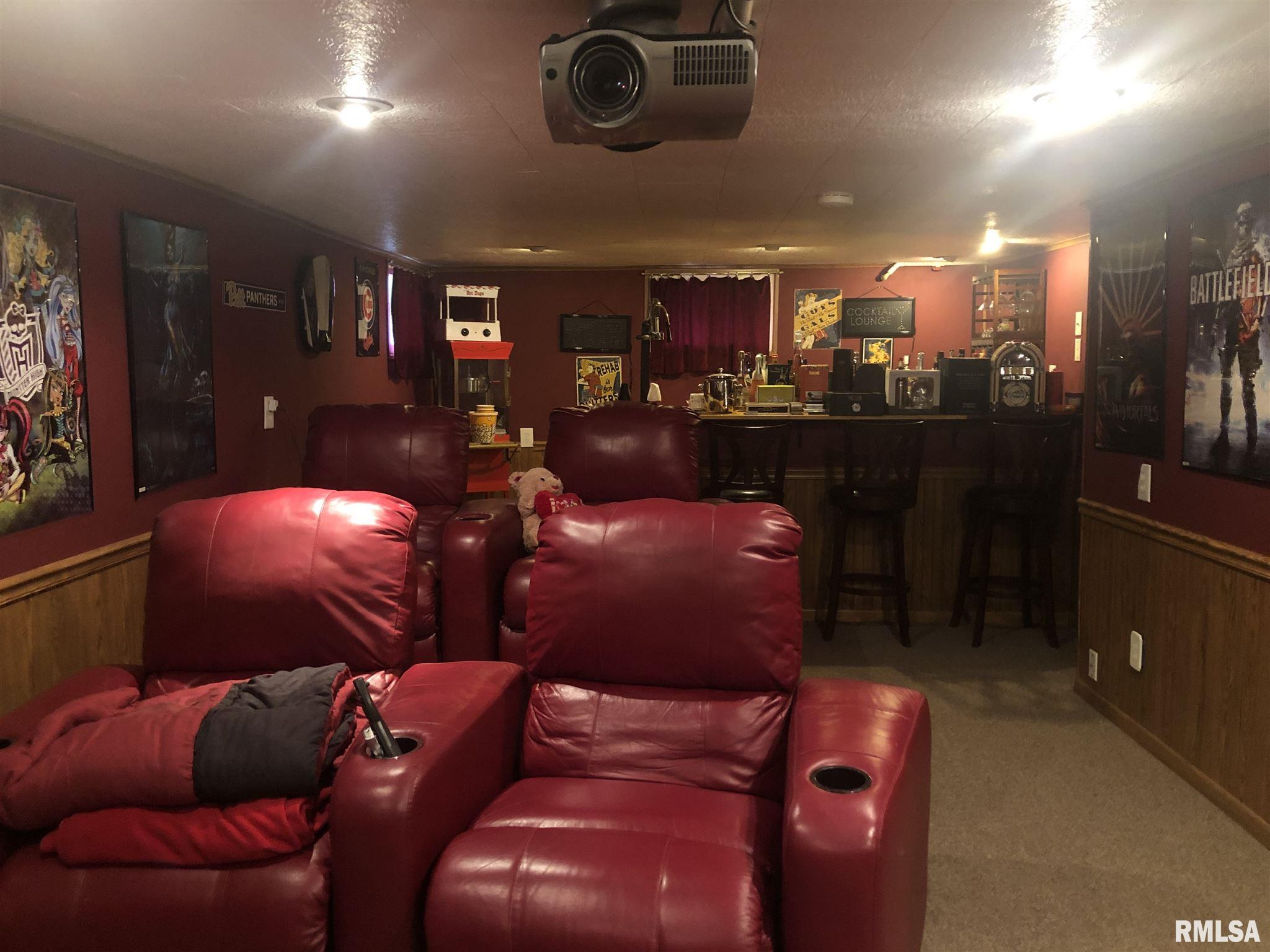 803 5th Avenue South Clinton, IA 52732 - Photo 20 of 26