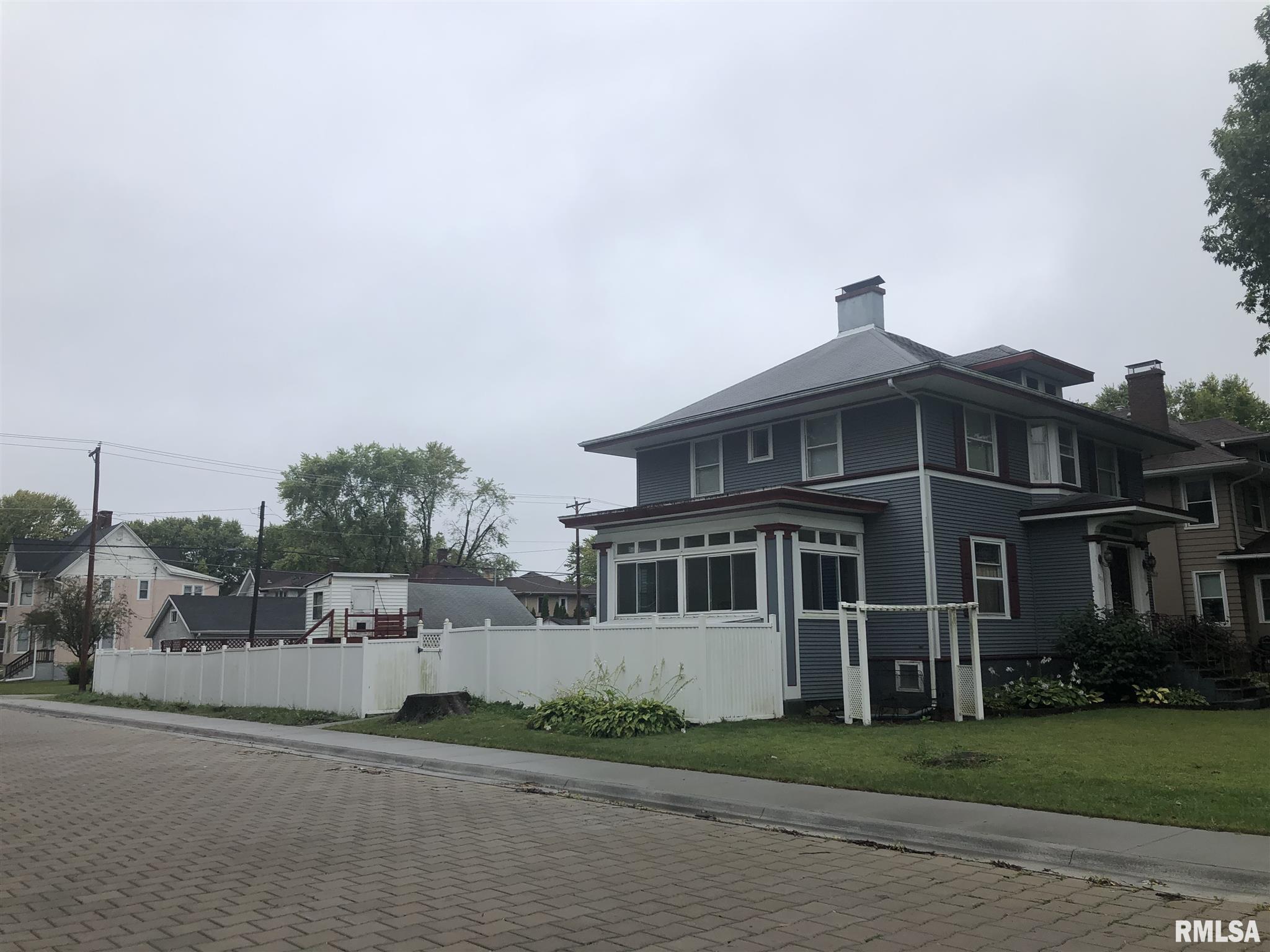 803 5th Avenue South Clinton, IA 52732 - Photo 26 of 26