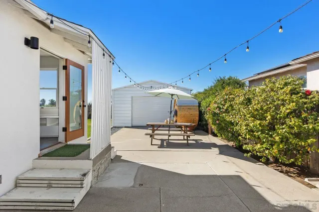 $1,199,999 | 1609 Lopez Street, Oceanside, CA 92054