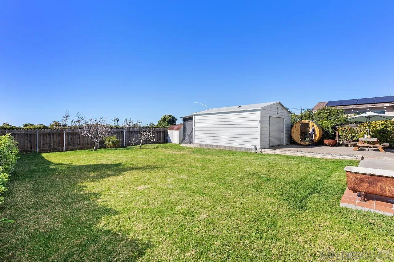 1609 Lopez Street Oceanside, CA 92054 - Photo 37 of 45