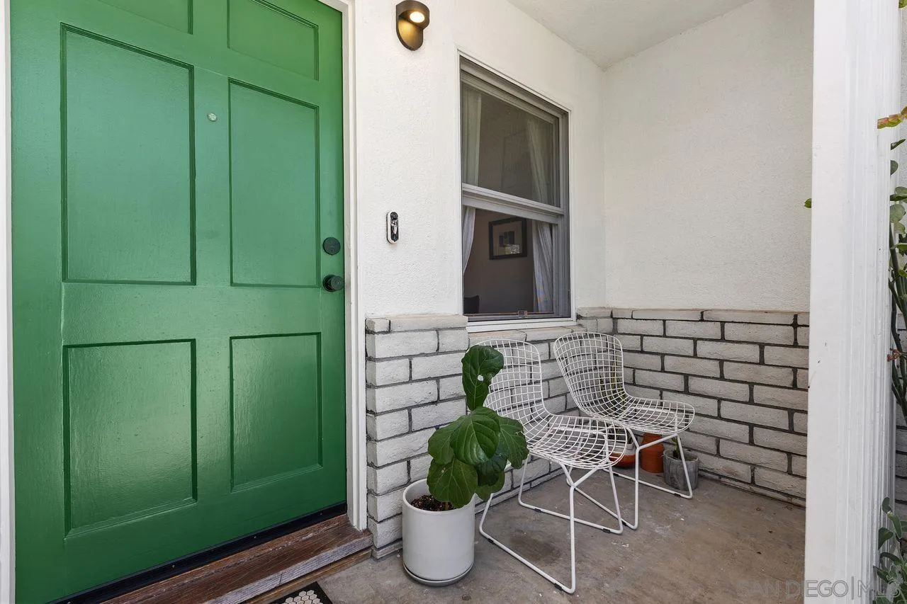 1609 Lopez Street Oceanside, CA 92054 - Photo 9 of 45