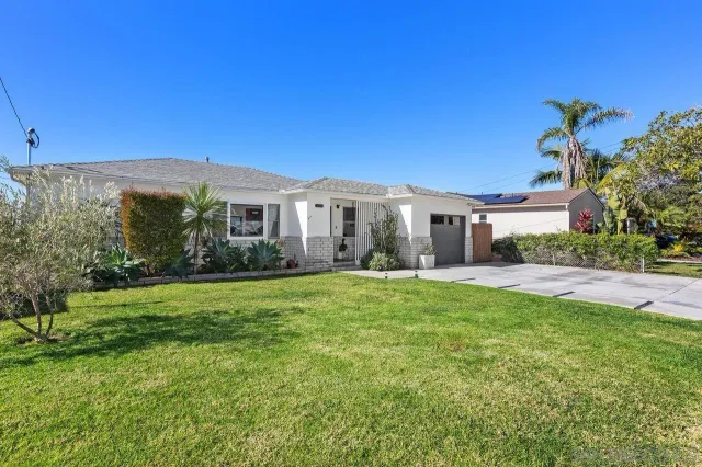 $1,199,999 | 1609 Lopez Street, Oceanside, CA 92054