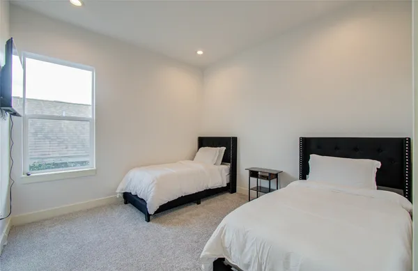 $2,999 | 4311 Marina Street, Houston, TX 77007