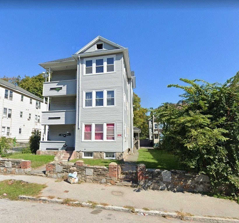 45 Catharine Street Worcester, MA 01605 - Photo 2 of 21