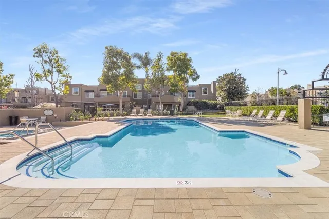 $579,900 | 27977 Ivory, Unit 264, Mission Viejo, CA 92691
