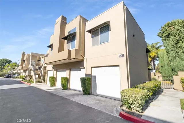$579,900 | 27977 Ivory, Unit 264, Mission Viejo, CA 92691