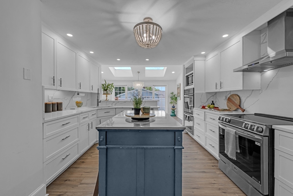 17 Clara Road Framingham, MA 01701 - Photo 9 of 40