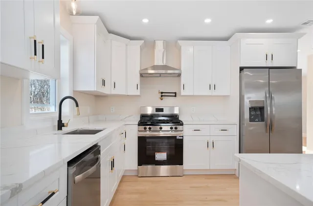 $595,000 | 43 Massachusetts Avenue, Cumberland, RI 02864