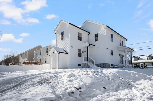 $595,000 | 43 Massachusetts Avenue, Cumberland, RI 02864