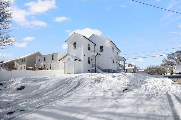 $595,000 | 43 Massachusetts Avenue, Cumberland, RI 02864