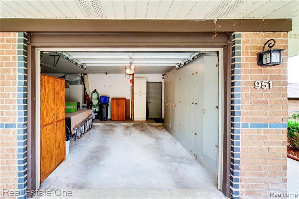951 Wexford Way Rochester Hills, MI 48307 - Photo 35 of 46
