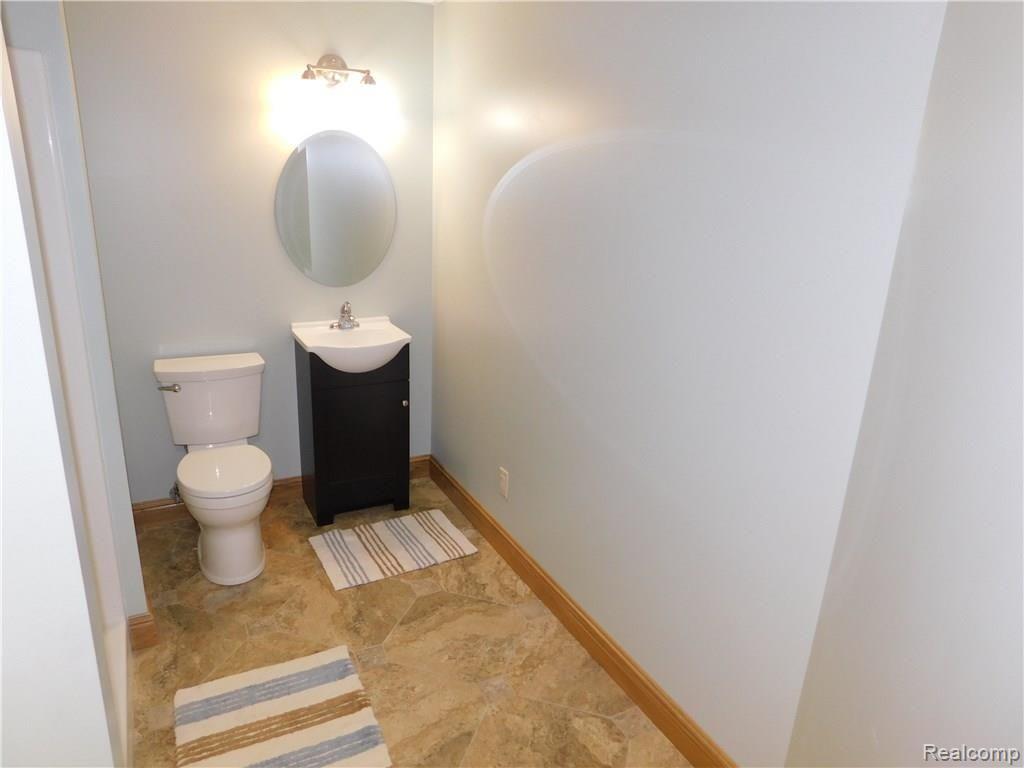 11172 Bohm Road Byron, MI 48418 - Photo 22 of 25 DSCN0234.JPG
