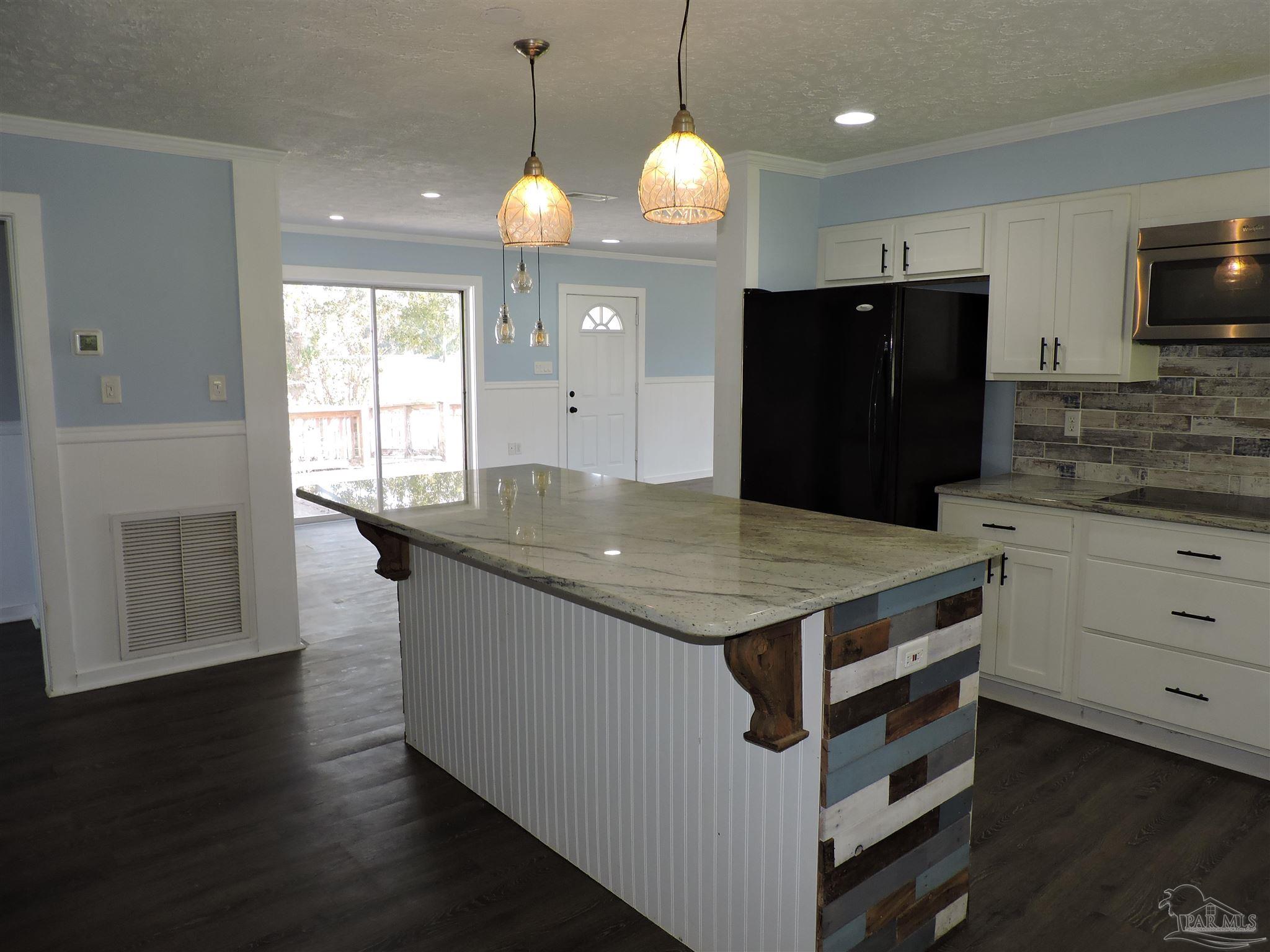 9019 Chumuckla Highway Pace, FL 32571 - Photo 9 of 17