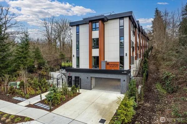 $2,170,000 | 278 118th Avenue Southeast, Bellevue, WA 98005