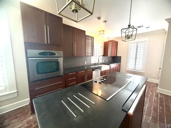 $535,000 | 126 West 40th Place, Cut Off, LA 70345