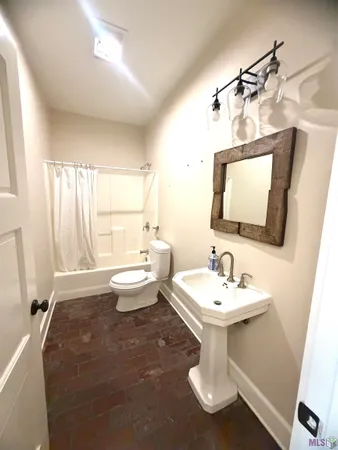 $535,000 | 126 West 40th Place, Cut Off, LA 70345