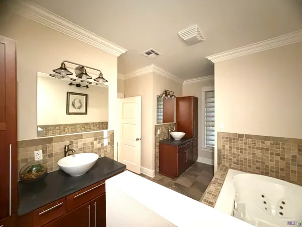 $535,000 | 126 West 40th Place, Cut Off, LA 70345