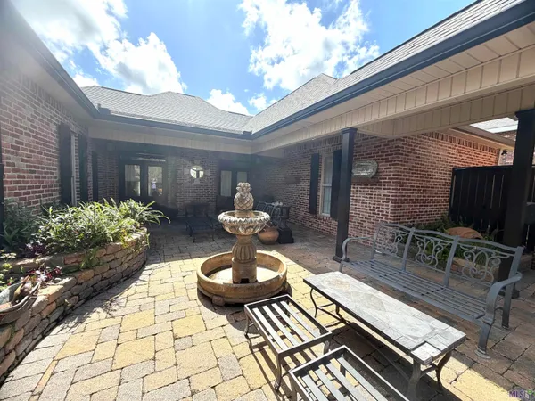 $535,000 | 126 West 40th Place, Cut Off, LA 70345