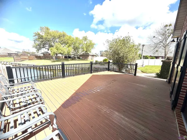 $535,000 | 126 West 40th Place, Cut Off, LA 70345