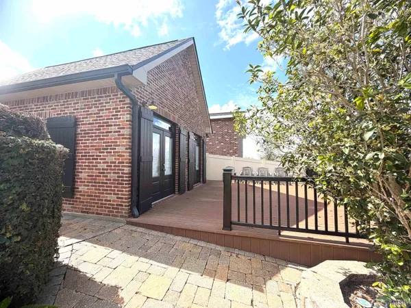 $535,000 | 126 West 40th Place, Cut Off, LA 70345