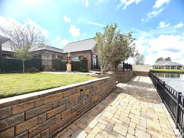 $535,000 | 126 West 40th Place, Cut Off, LA 70345