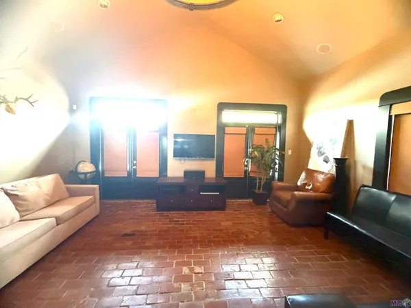 $535,000 | 126 West 40th Place, Cut Off, LA 70345