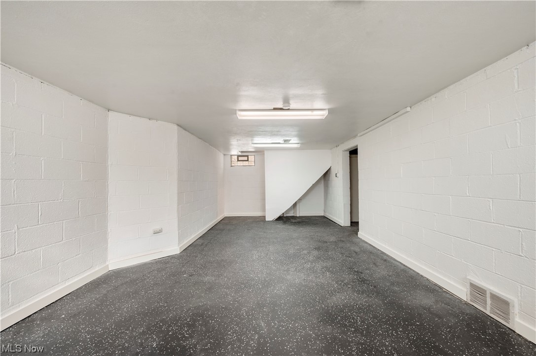 2423 Channing Road Cleveland, OH 44118 - Photo 22 of 23 Gallery Image 22