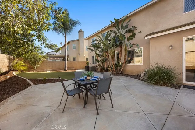 $975,000 | 14280 Brant Court, Eastvale, CA 92880