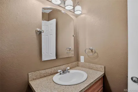 $640,000 | 8237 South Ogden Circle, Littleton, CO 80122