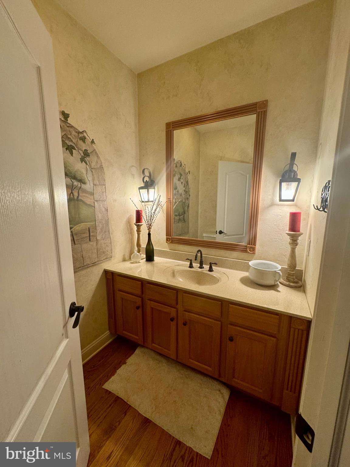 1085 Country Club Road Camp Hill, PA 17011 - Photo 47 of 70 Entryway powder room
