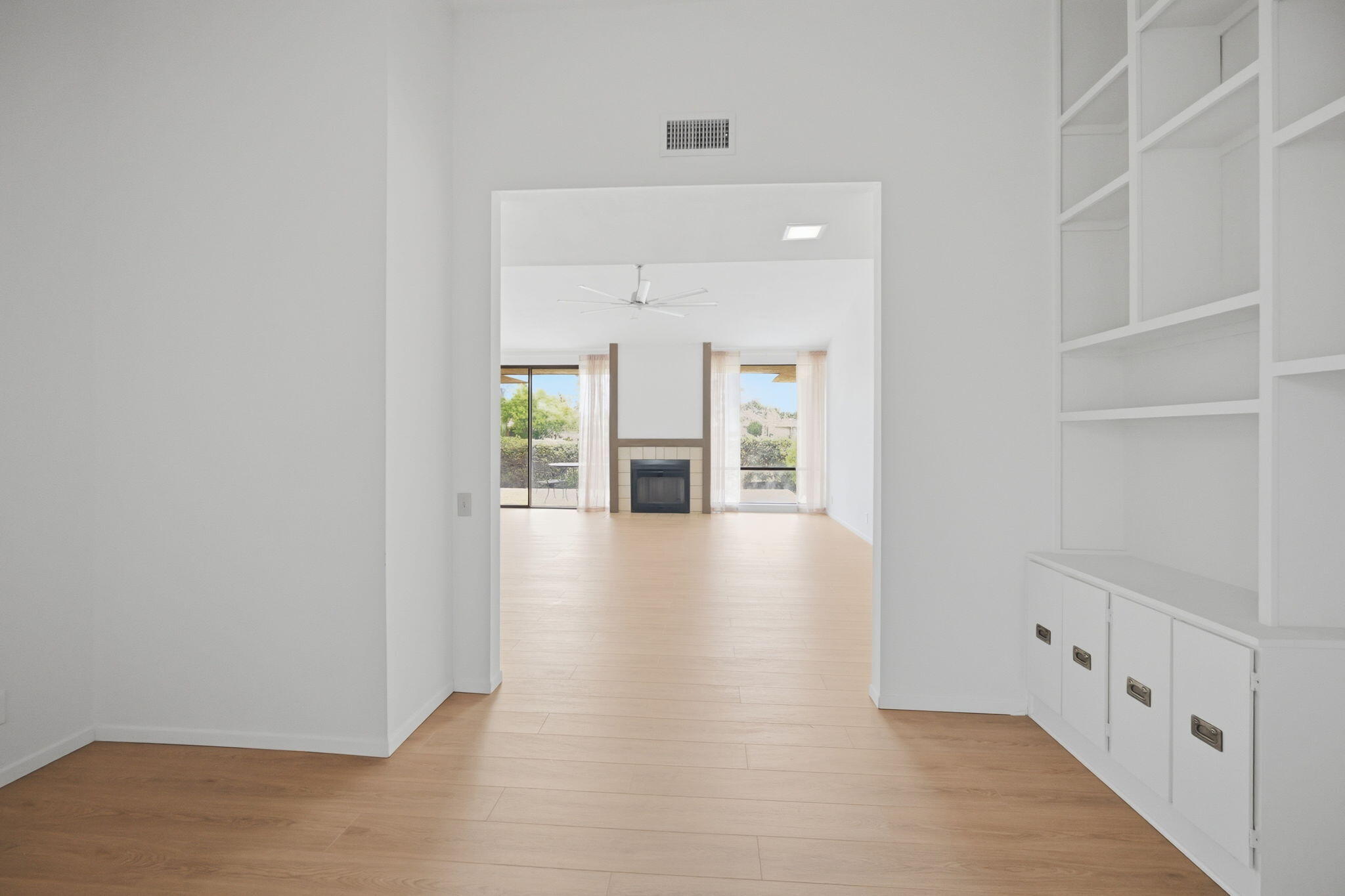 72460 Rodeo Way Rancho Mirage, CA 92270 - Photo 7 of 31 7-web-or-mls-P1189302 Jordan Hernandez