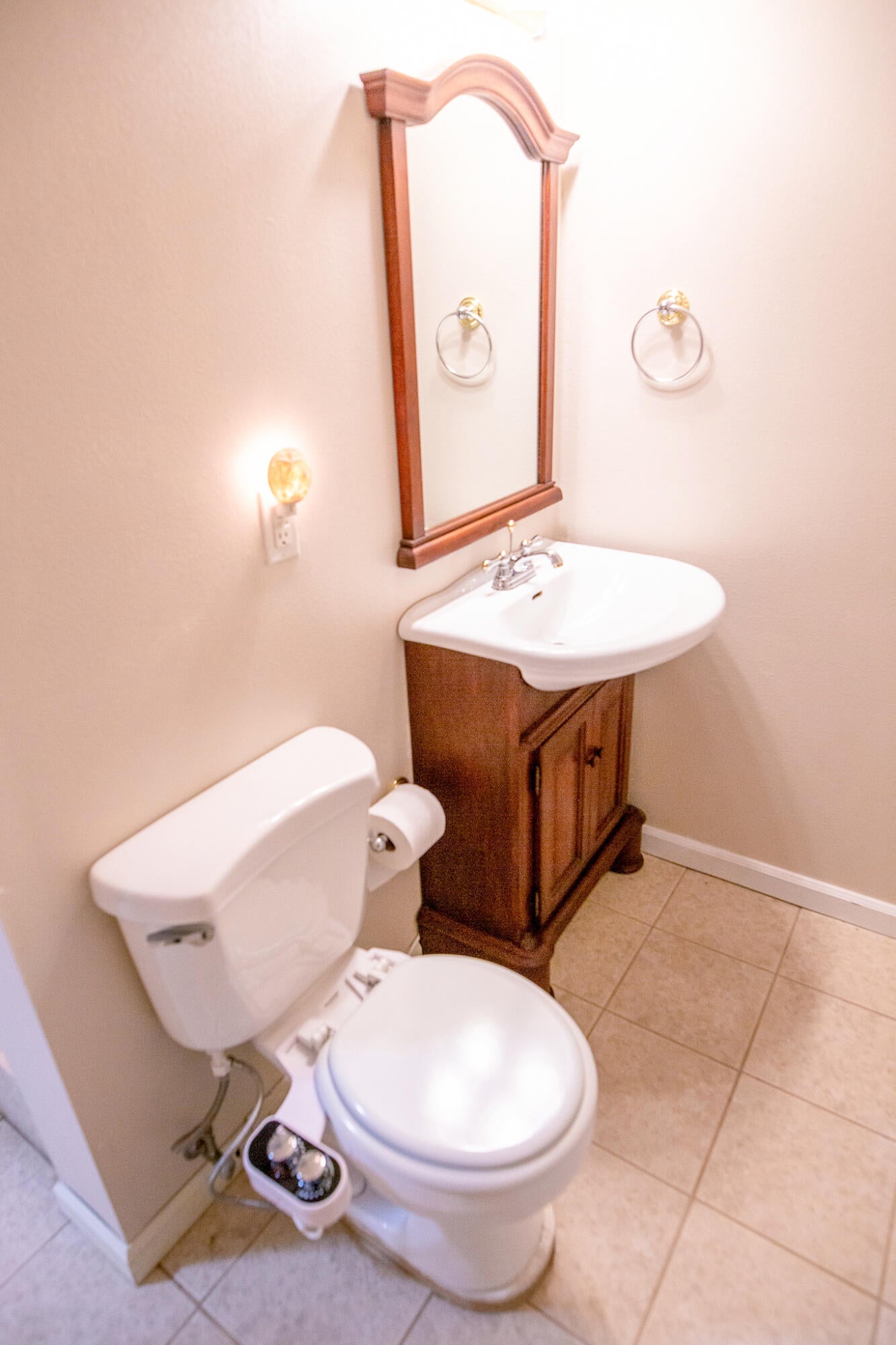 6620 Scottsbluff Road Klamath Falls, OR 97601 - Photo 28 of 51 Bathroom with bidet