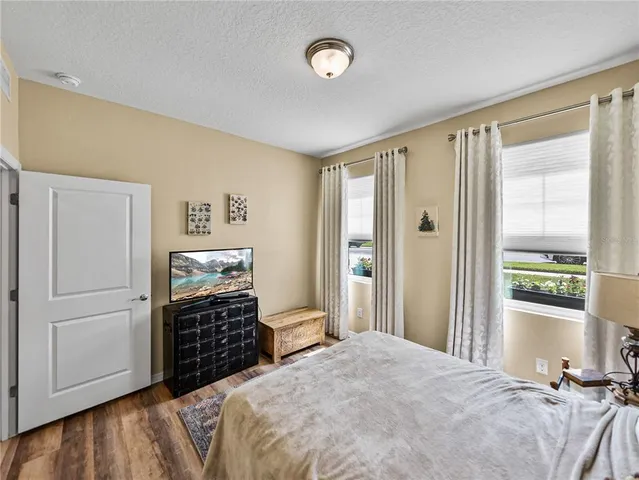 $437,500 | 12615 Eastpointe Drive, Dade City, FL 33525