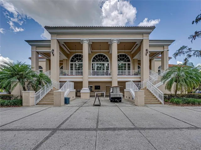 $437,500 | 12615 Eastpointe Drive, Dade City, FL 33525