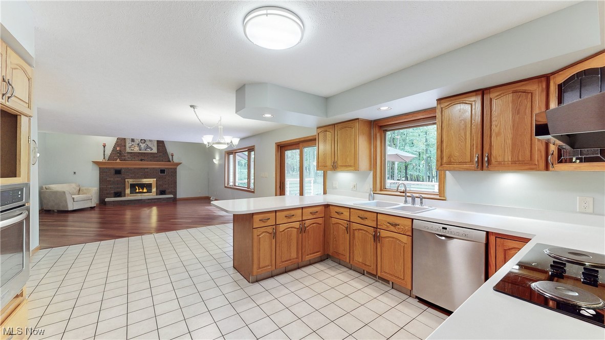 19206 Rashell Drive Bedford, OH 44146 - Photo 9 of 50
