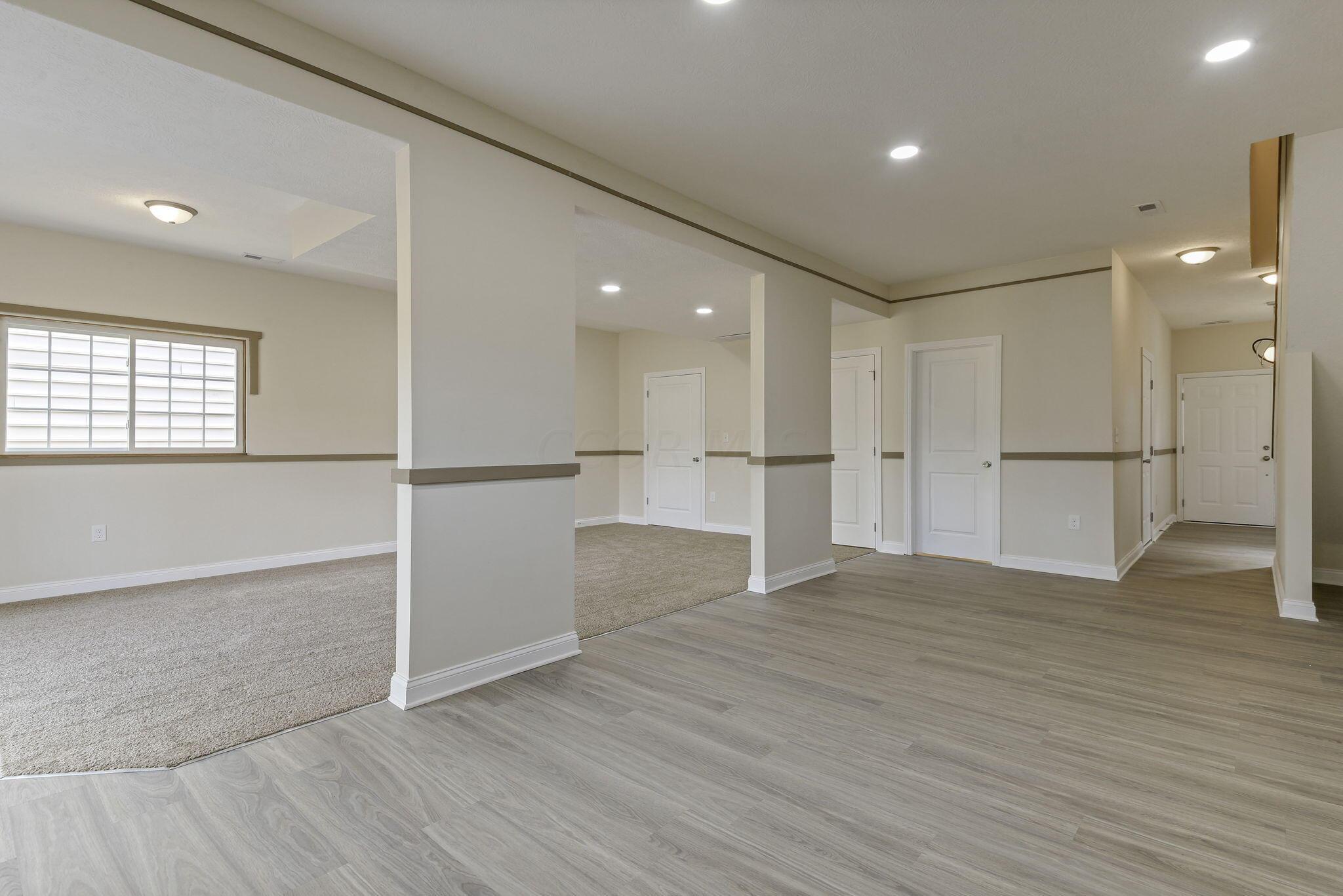 1549 Delbert Road Columbus, OH 43219 - Photo 15 of 50 15-web-or-mls-5D9A3801